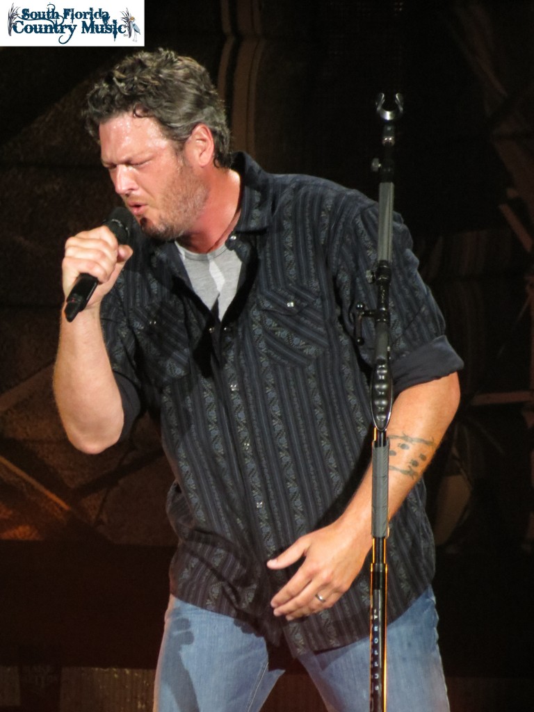 Concert Review Blake Sheltons “ten Times Crazier Tour” South Florida Country Music 